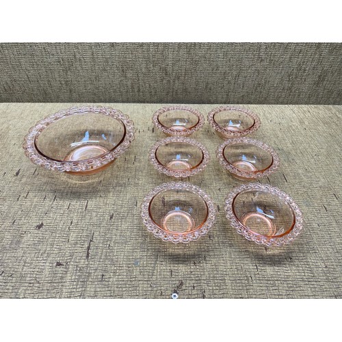 473 - Pink lace edged glass desert bowls.