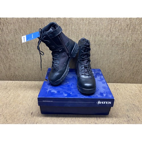 491 - bates tactical sport size 8 mens boots. Retail packaged