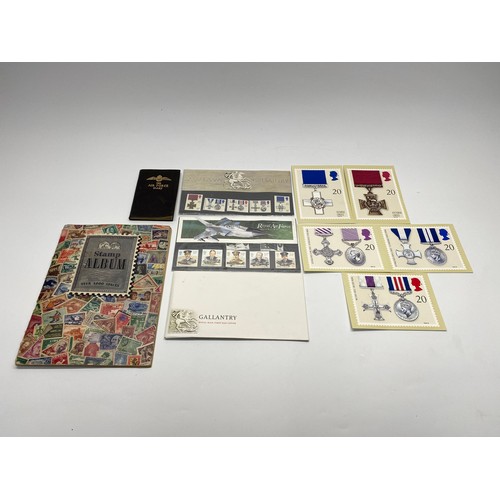 453 - Colletion of stamps and stamp books including: First Day Covers.