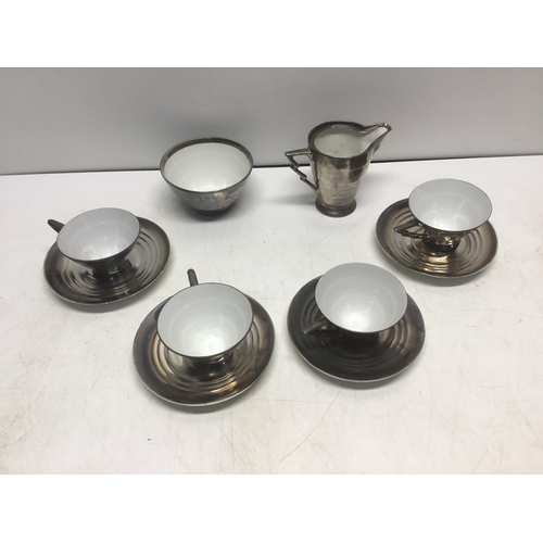 458 - Vintage Art deco style Demitasse coffee cups, saucers and creamer.