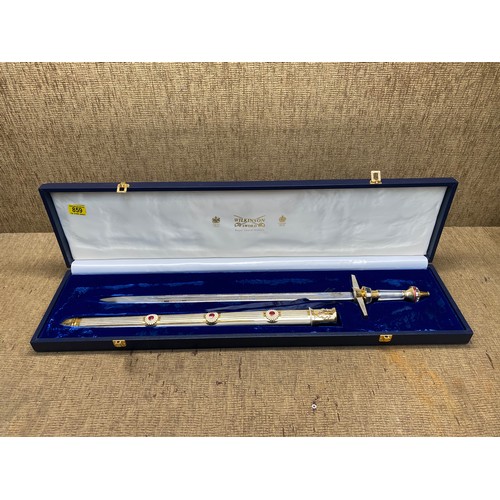 859 - A Wilkinson Sword commemorative Golden Jubilee sword to commemorate HM Queen Elizabeth II Golden Jub...