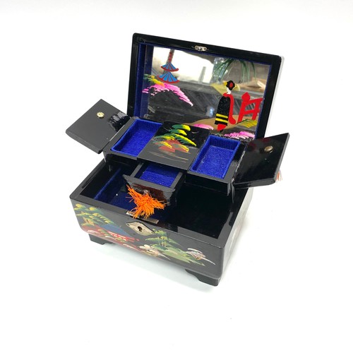 728E - Stunning Japanese hand painted black lacquer 