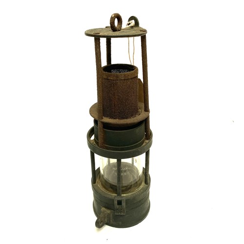 853 - Miner's safety lamp, made by Richard Johnson, Clapham & Morris Ltd, (rare with serial numbers to the... 