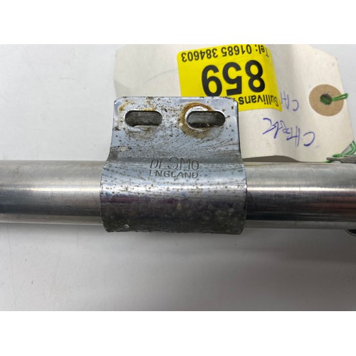 859 - Desmo England car grill badge rack.