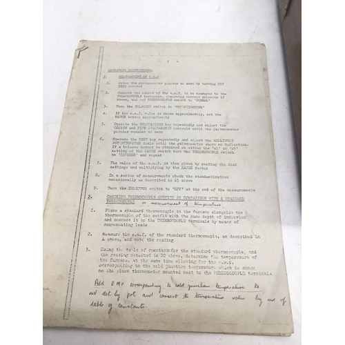 1104 - Pte scientific instruments thermocouple test set in a wooden case