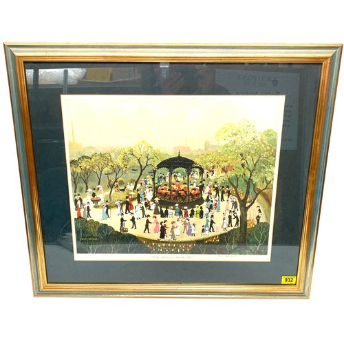 932 - Helen Bradley signed print 1977 