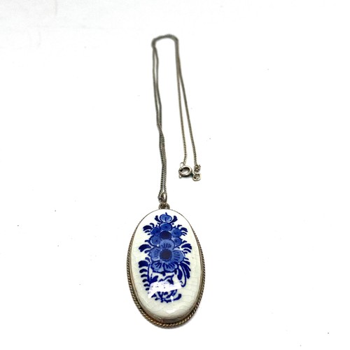 948 - Aynsley fine bone china and pendant with sterling silver in original box.