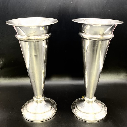 964 - A pair of stunning silver plate vases 24cm tall