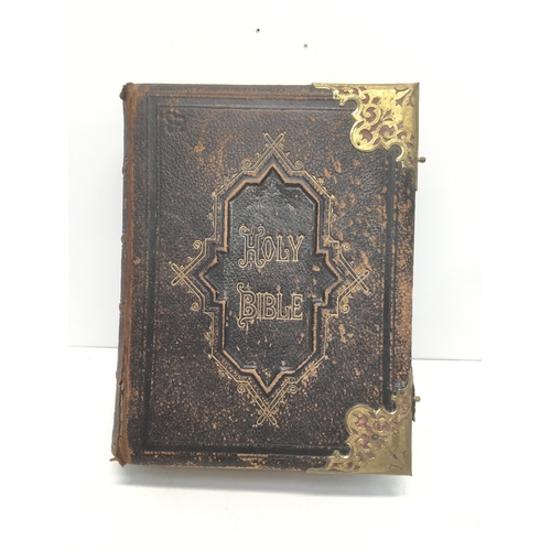 Lot 805       