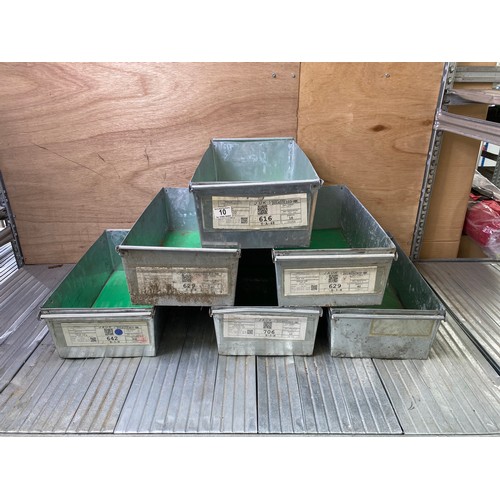 Lot 10        