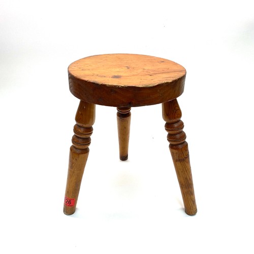 Lot 826       