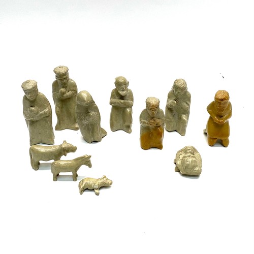 880 - Chinese soapstone small carved figures