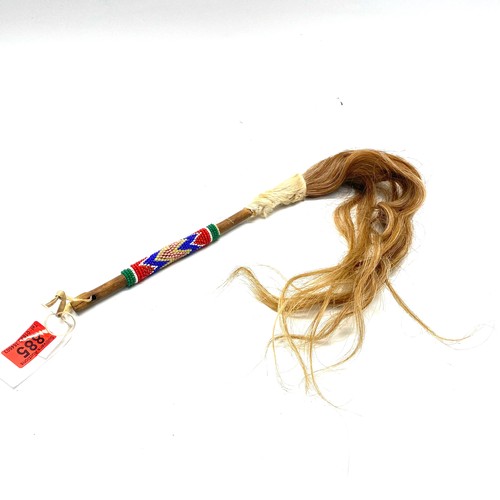 885 - Zulu witch doctors fly whisk with beads and horse hair