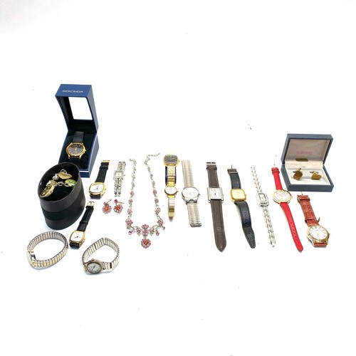 908 - Watches, including a boxed Sekonda and a pair of cufflinks