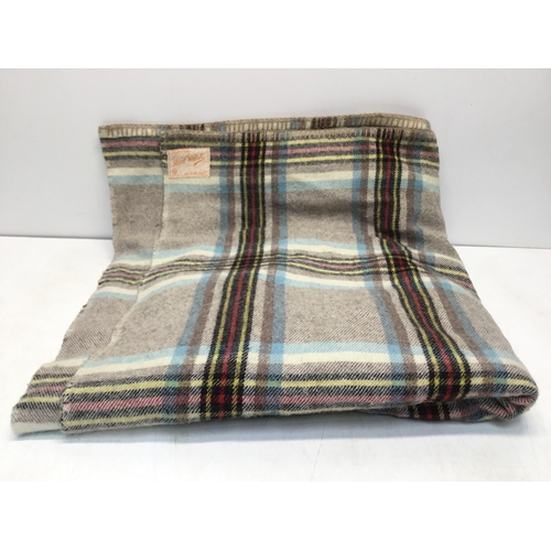 1364 - Single Welsh blanket CWS All Pure Wool