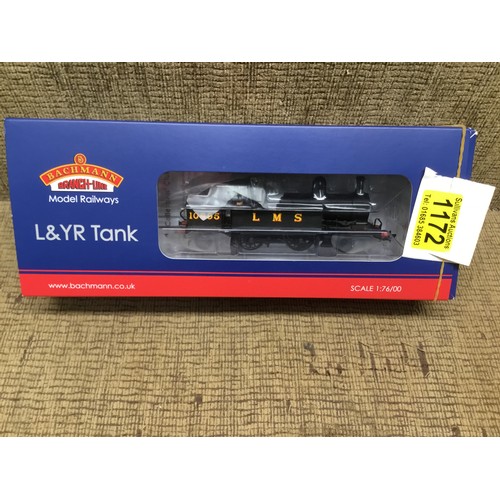 1172 - Boxed Bachman L and YR tank 10695 31-165