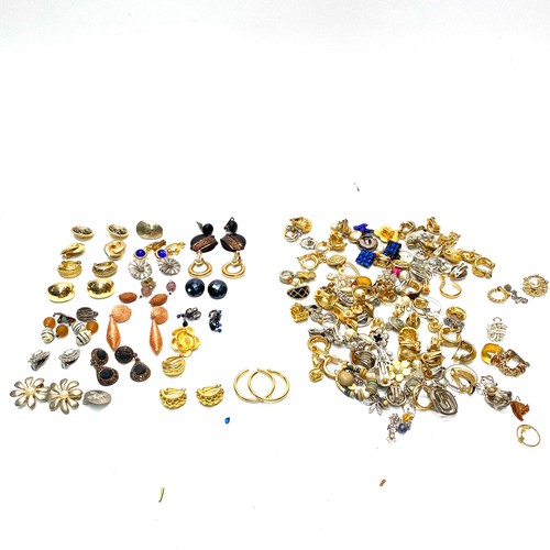 Lot 852       