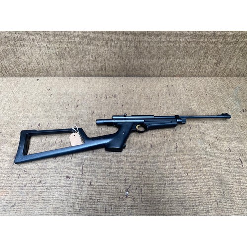 1051 - Crossman Airarms .22 air rifle 601B16323. Over 18 and local collection only or shipping to your loca... 