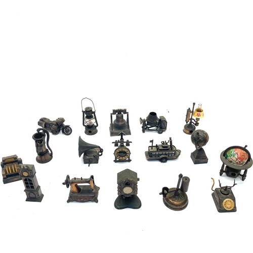 969 - collection of bronzed metal pencil sharpners.