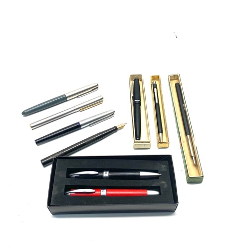 1036 - Collection of pens including: Duplicator pen, Conway pens, Wahl & Eversharp and Pelikan Silvexima, p... 