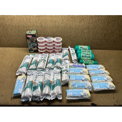 262 - mixed items, including Garden bags, fragile tape.