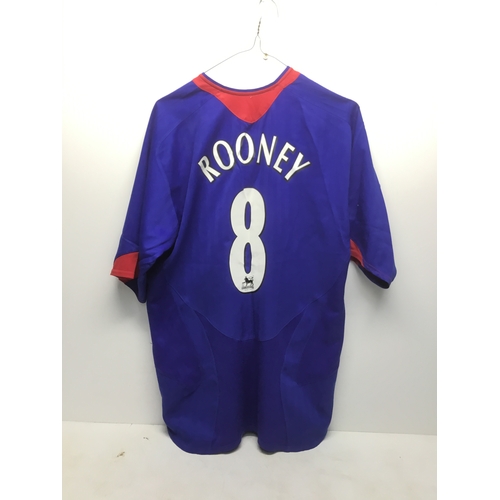 296 - Manchester United away shirt 2005-2006 season with Rooney to the rear and number 8 size L