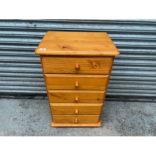 Lot 79        