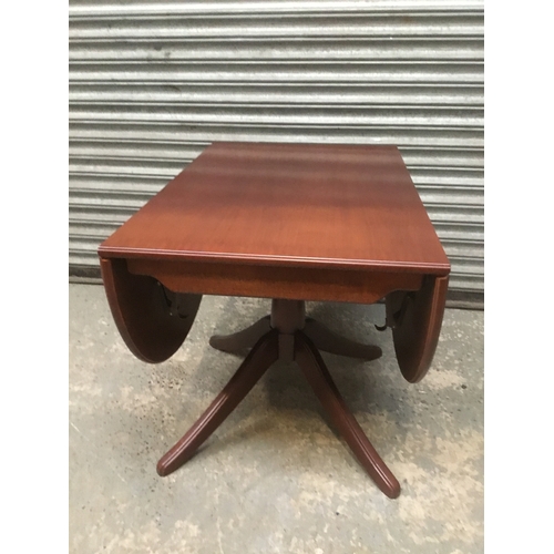 60 - G Plan drop leaf dining table 152cm x 91cm (open)