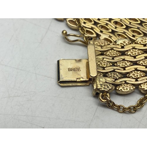 1184 - 9ct gold Italian bracelet by Brev 36g.