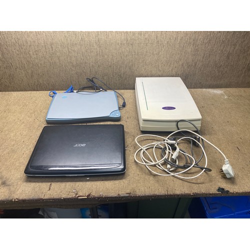 328 - mixed selection of electronics including packard bell diamond 1200 plus scanner, Acer laptop and a M... 