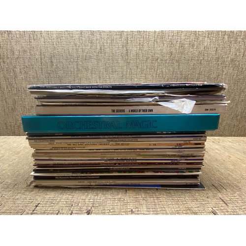 369 - collection of records, including Max Boce, Country and rock.