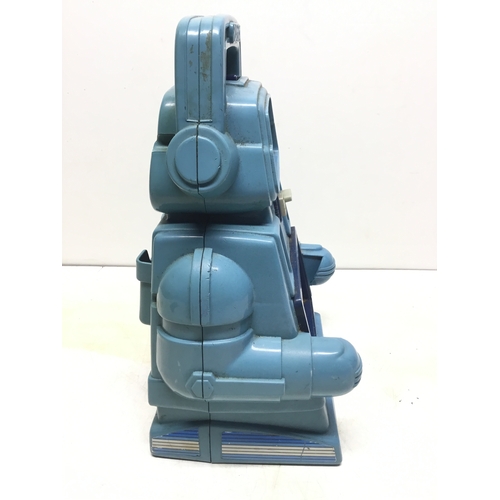 809 - Vintage Playskool Casey the talking tape player robot circa 1985