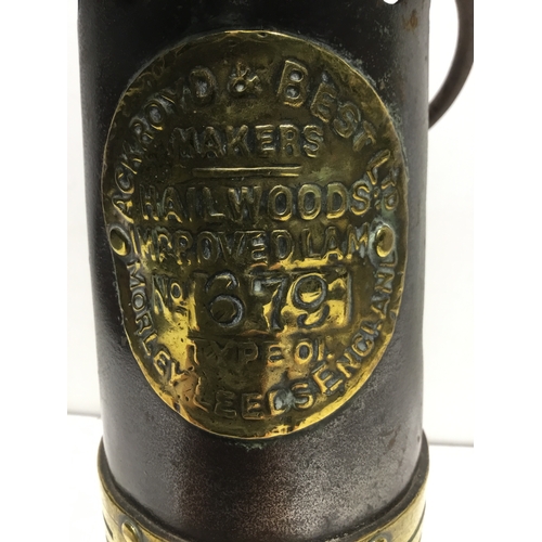 824 - Ackroyd and Best Hailwoods miners lamp made in Morley, Leeds England