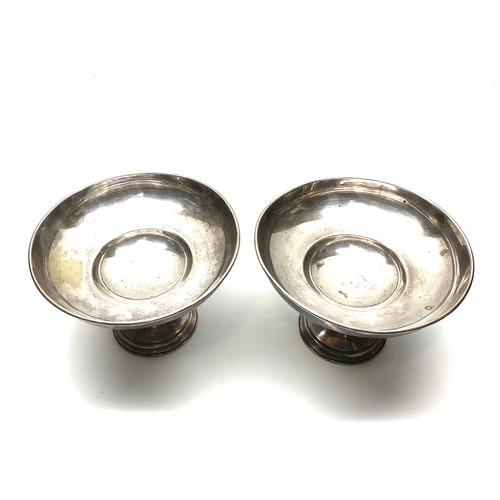 812 - Two large RAF Officers' Mess silver plate fruit/serving bowls, made by Gladwin of Sheffield, date ba... 