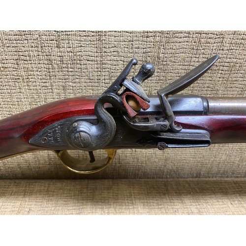 813 - Ornamental re-enactment Brunswick tower rifle GR Stowie 1776.
