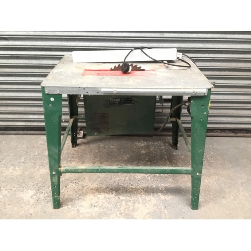 48 - Ferm FZT-315B adjustable angle table saw in working order