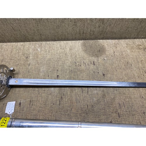 1227 - King George V Cavalry Sword and Scabbard, made by Henry Wilkinson in 1903 L.DD4.