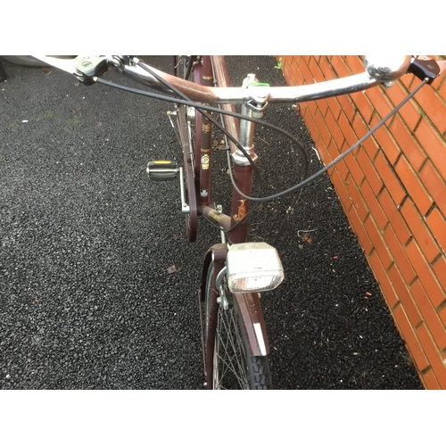 11 - Vintage Raleigh Connoisseur three speed Sturmey Archer 24” frame