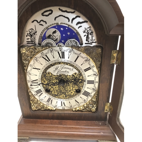 814 - Franz Hermle mantle clock 26cm