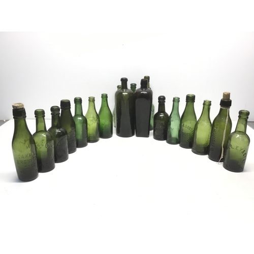 1029 - Antique advertising beer bottles including Pontypridd, Newport, Aberdare and Rhymney