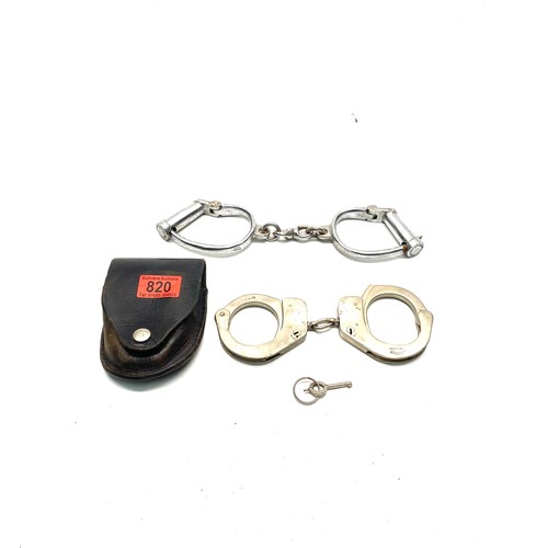Lot 820       
