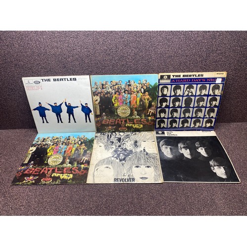 878 - Collection of vinyl LP records by The Beatles, including Help!, Hard Days Night and Revolver.