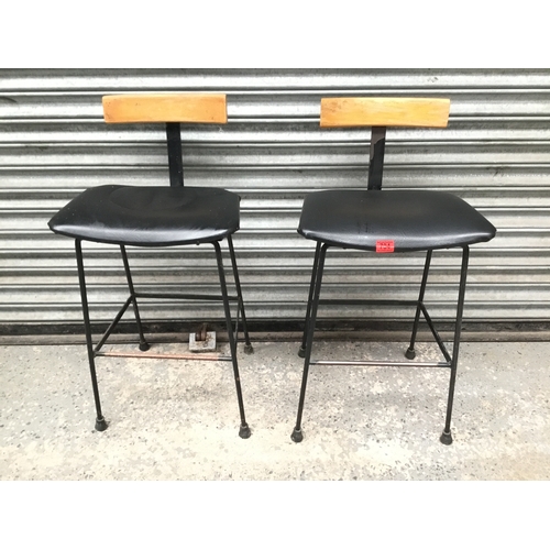 Lot 704       