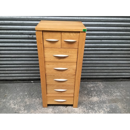 Lot 20        
