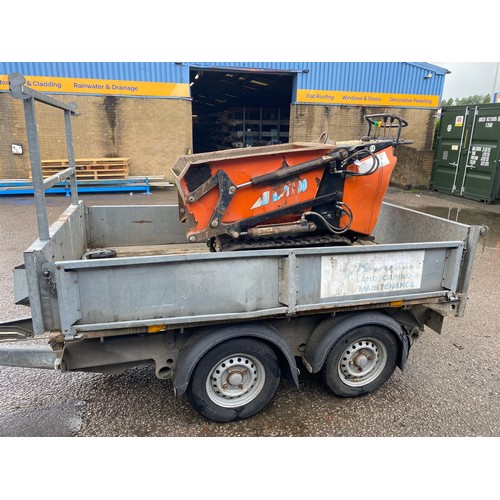 Lot 698       