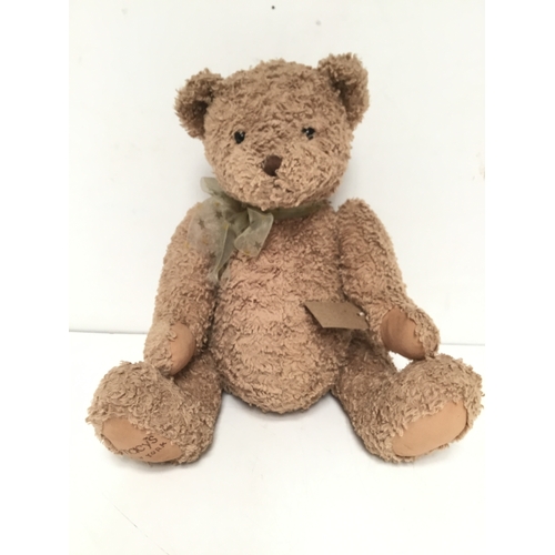 Lot 720       