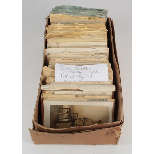 1009 - WW1 German soldiers field post letters spanning from 1914-1918 large amount with portrait photo rela... 