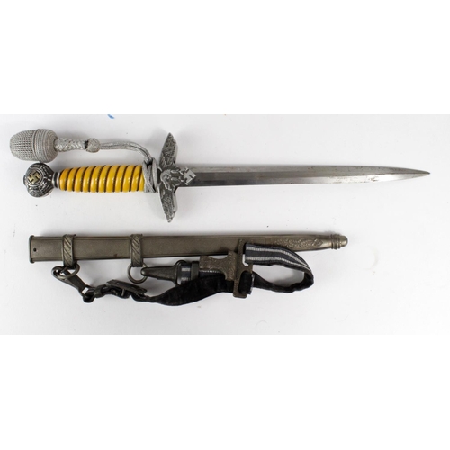 1148 - German 2nd Pattern Luftwaffe Dagger, with scabbard, hangers and silver troddle. Blade maker marked '... 