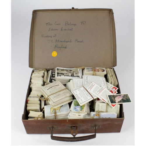 3254 - Original lot of Cigarette and a few Trade Cards loose in a small brown suitcase.  (Qty)