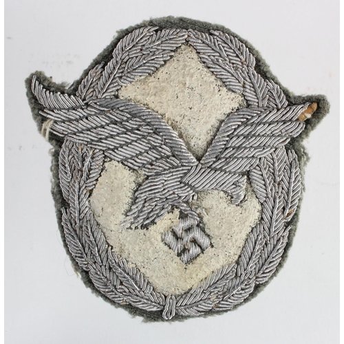 529 - German Luftwaffe a Pilots bullion field wear cloth badge